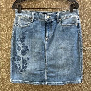 🔥🔥🔥Talbots Floral Denim Petite Skirt 8P